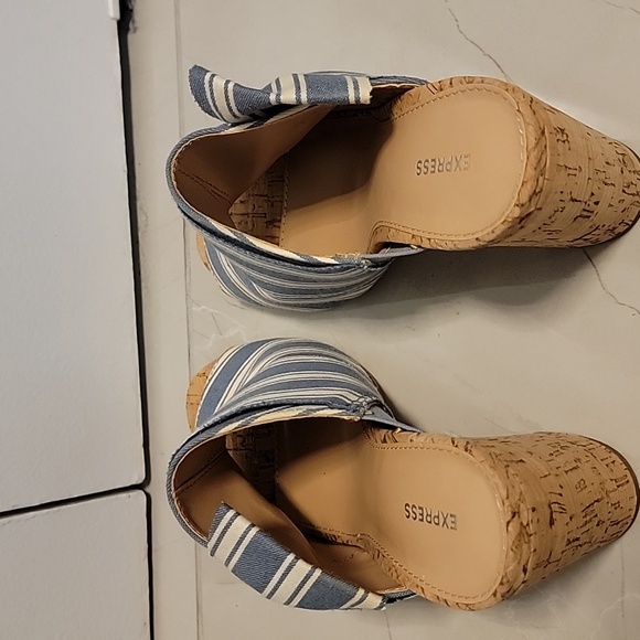 Express 👡 - Picture 3 of 3